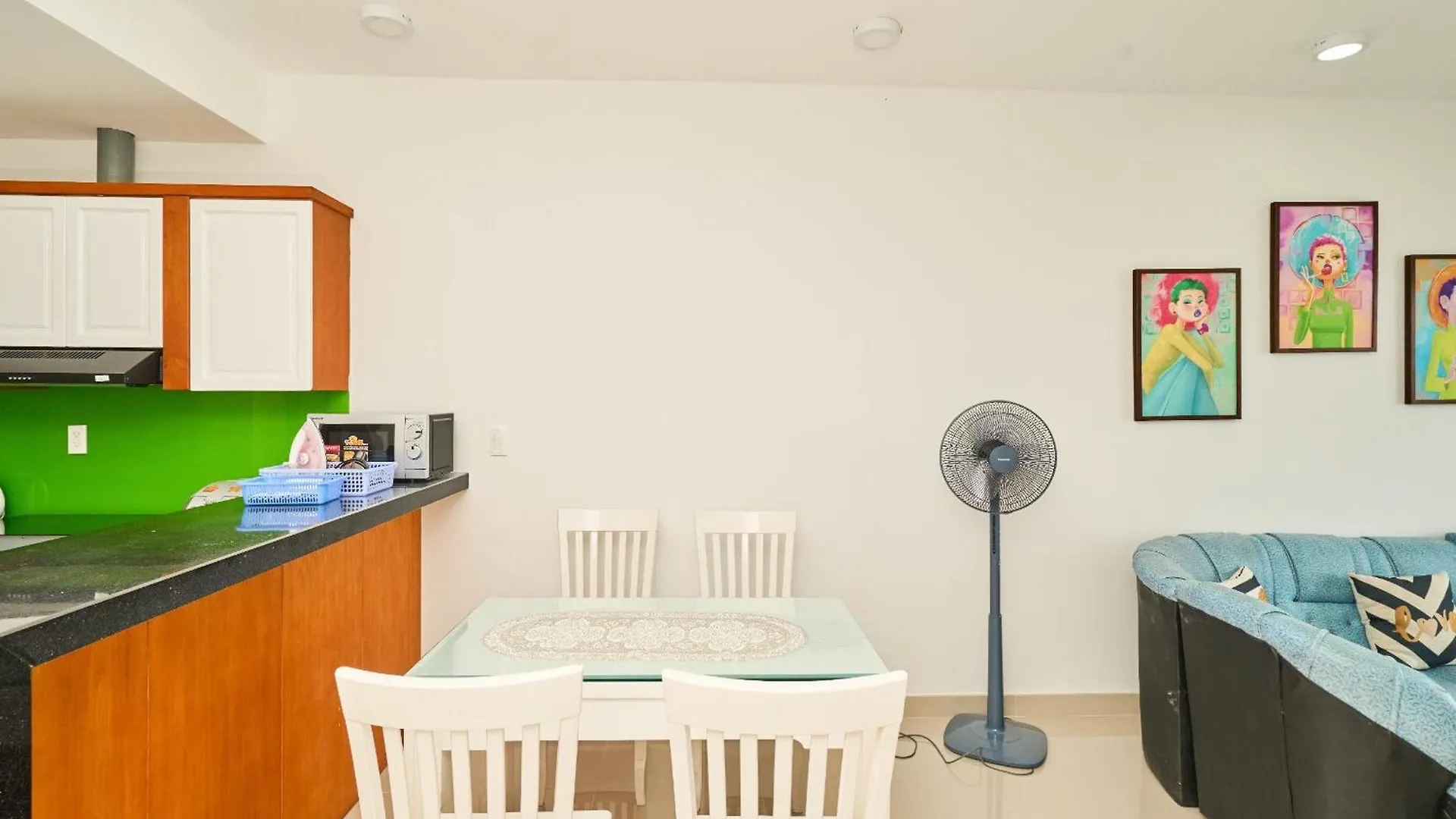 Can Ho Gold Sea Vung Tau - Nemo Homestay 0*,  Vietnam